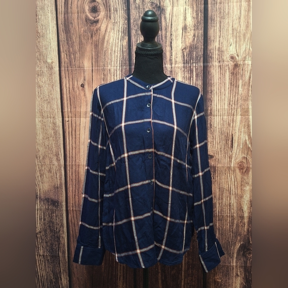 Splendid Blue White And Red Festive Flannel Womens Size Medium